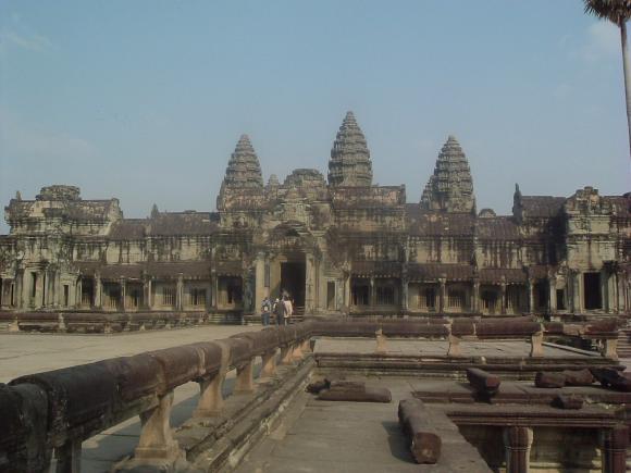 gal/02-Asie/27-Cambodge/03-Angkor_Wat/08-Angkor_Wat/DSCF2622.JPG