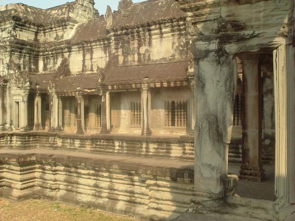 gal/02-Asie/27-Cambodge/03-Angkor_Wat/08-Angkor_Wat/DSCF2623.JPG